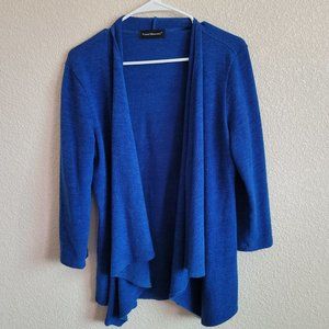 Travel Elements sweater